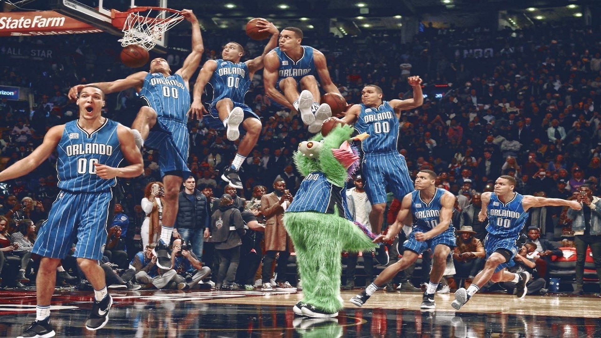 全黑队通过配合默契的突破迅速拉开比分差距，全黑通关